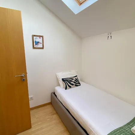 Vitral House Of Art District Oporto