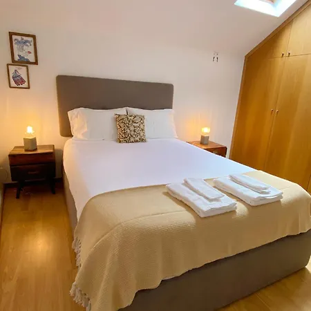 Vitral House Of Art District * Oporto