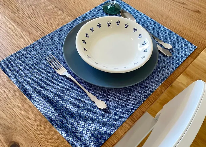 Vitral House Of Art District Porto